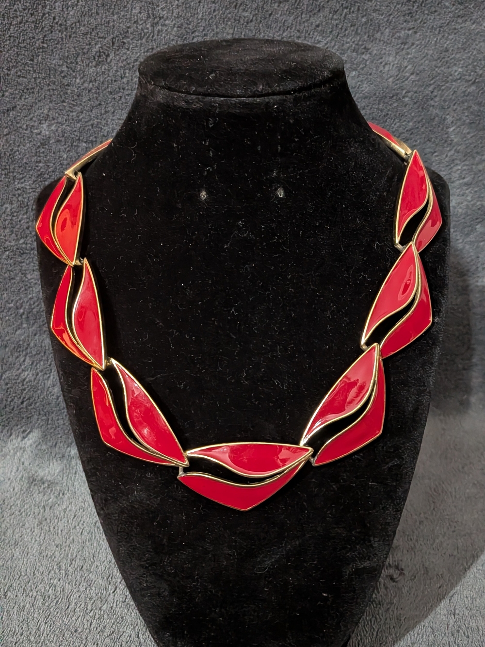 Red Enamel Leaf-Link Necklace - Trifari